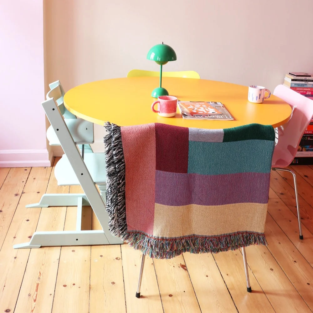 Throw blanket, Hallway