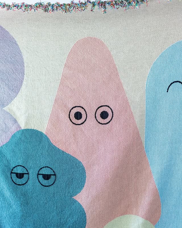 Throw Blanket: Familiar