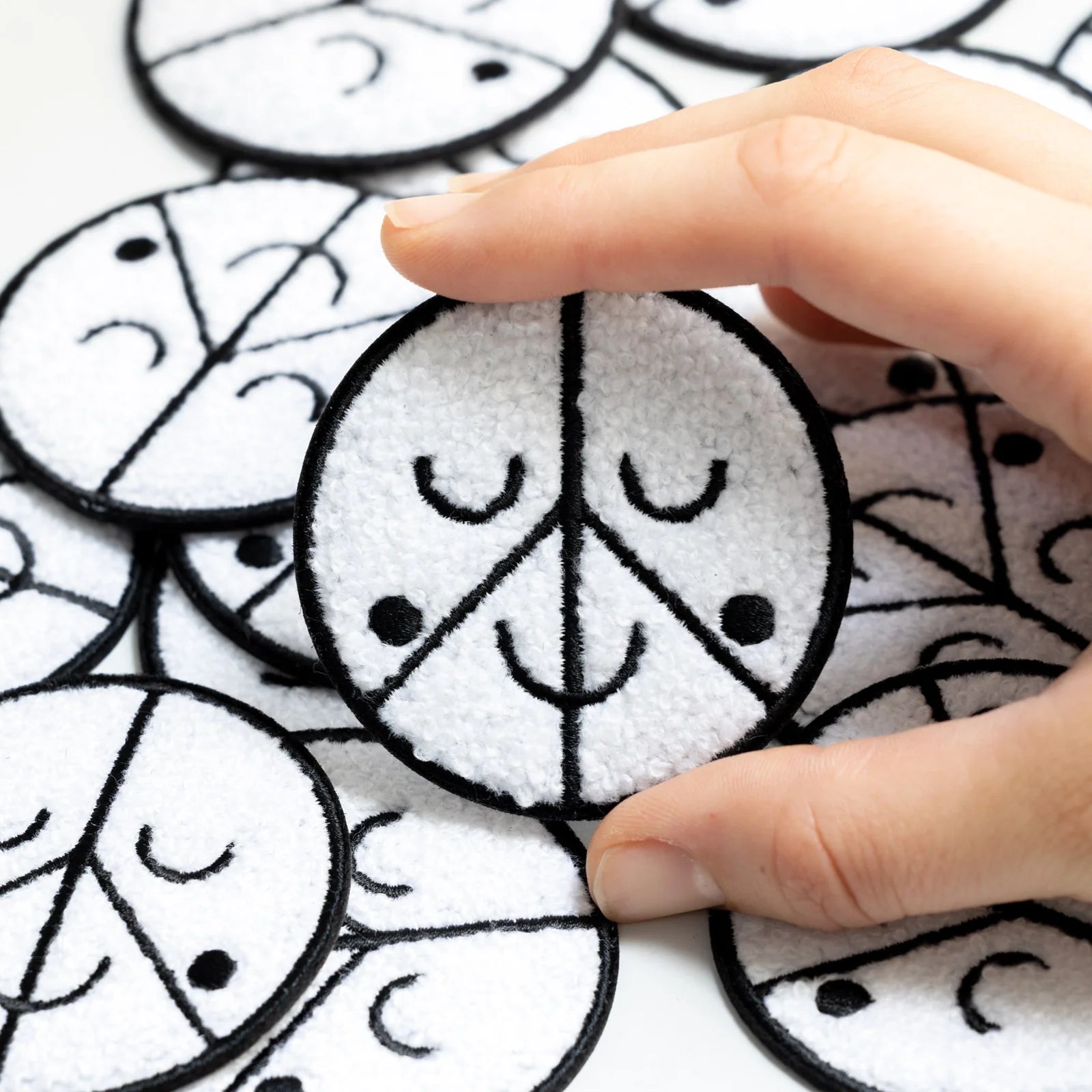 Arhoj パッチ モコモコロゴ