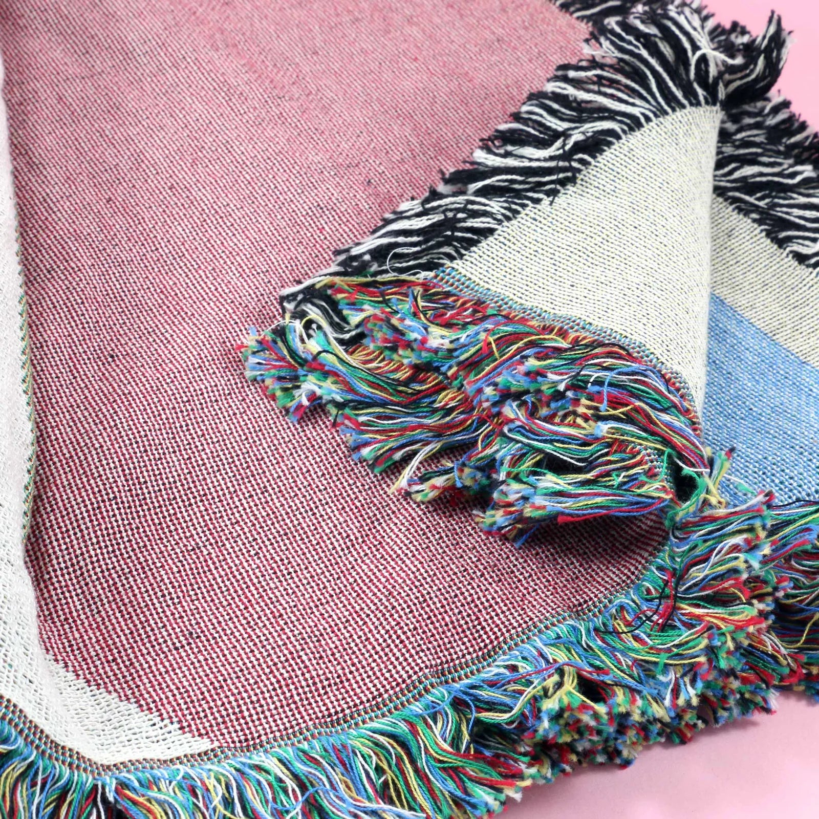 Throw Blanket: Familiar
