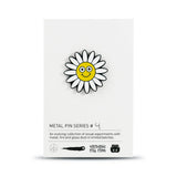 Pin Badge: Daisy