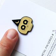 Pin Badge: Glowing Wizard Skull