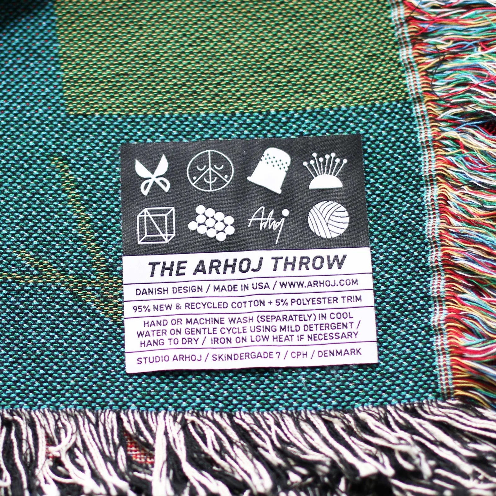 Throw blanket, Hallway